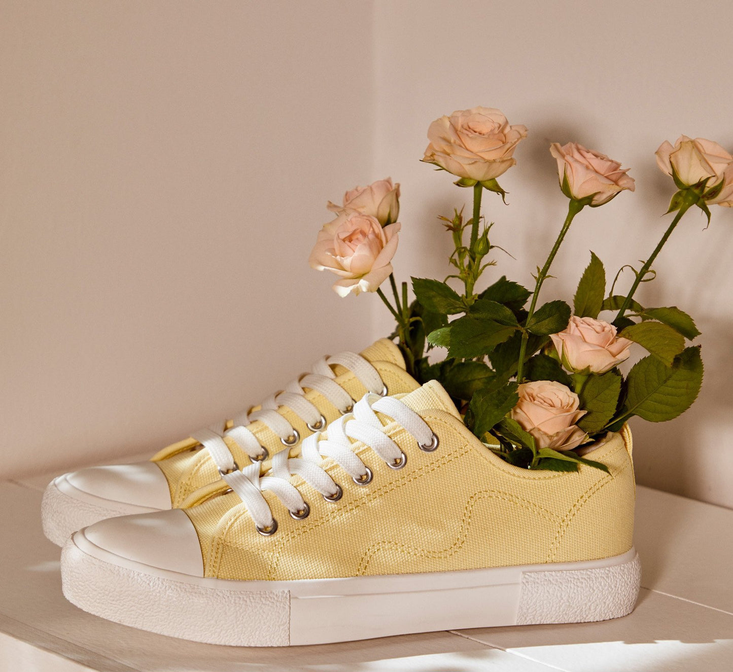 JF Low Top Sneaker