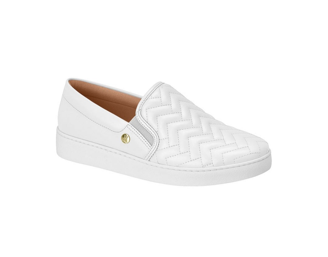 Vizzano Slip-on Quilted Sneaker (White)