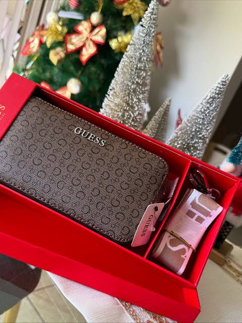 Guess Mini Crossbody Set